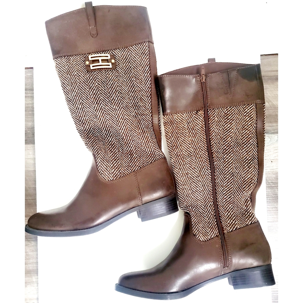 NWT Tommy Hilfiger Brown Herring Bone Textile Riding Boots Size 9.5.